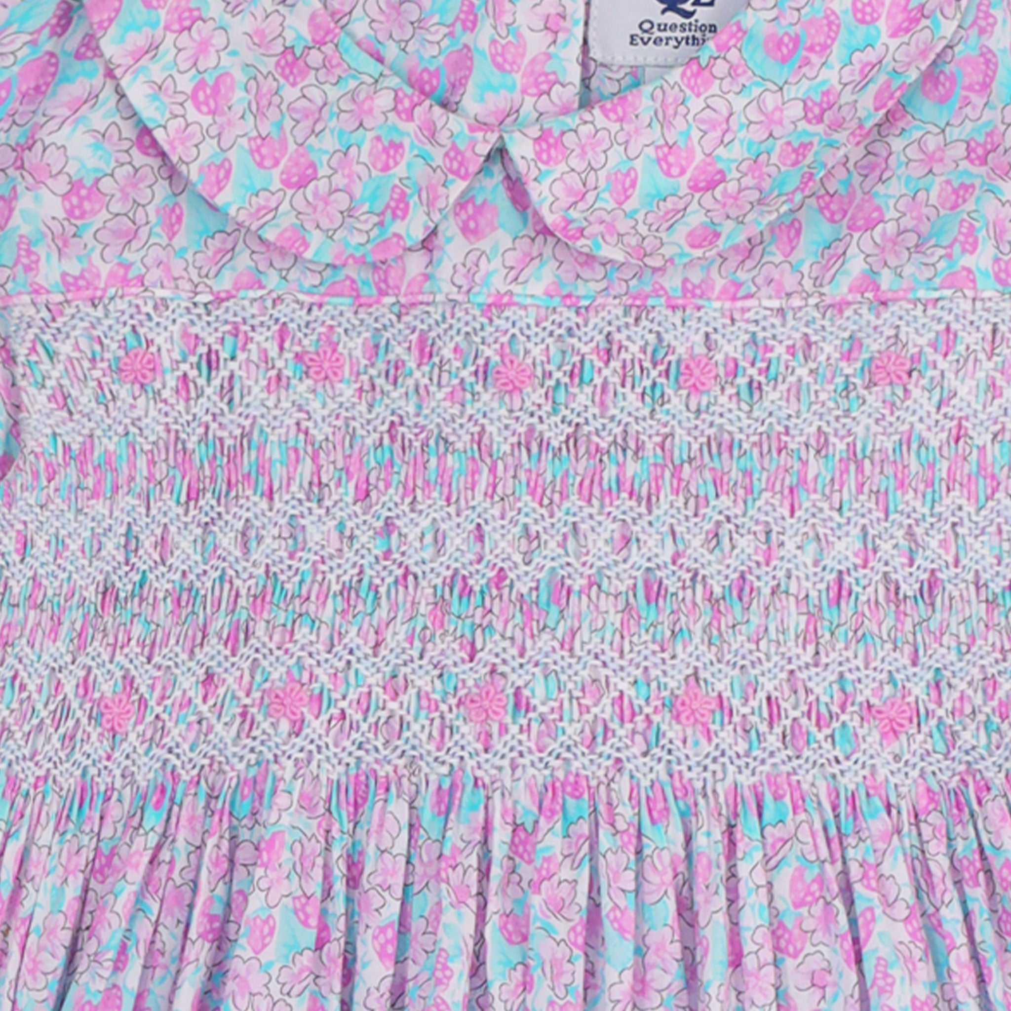 smocking detail