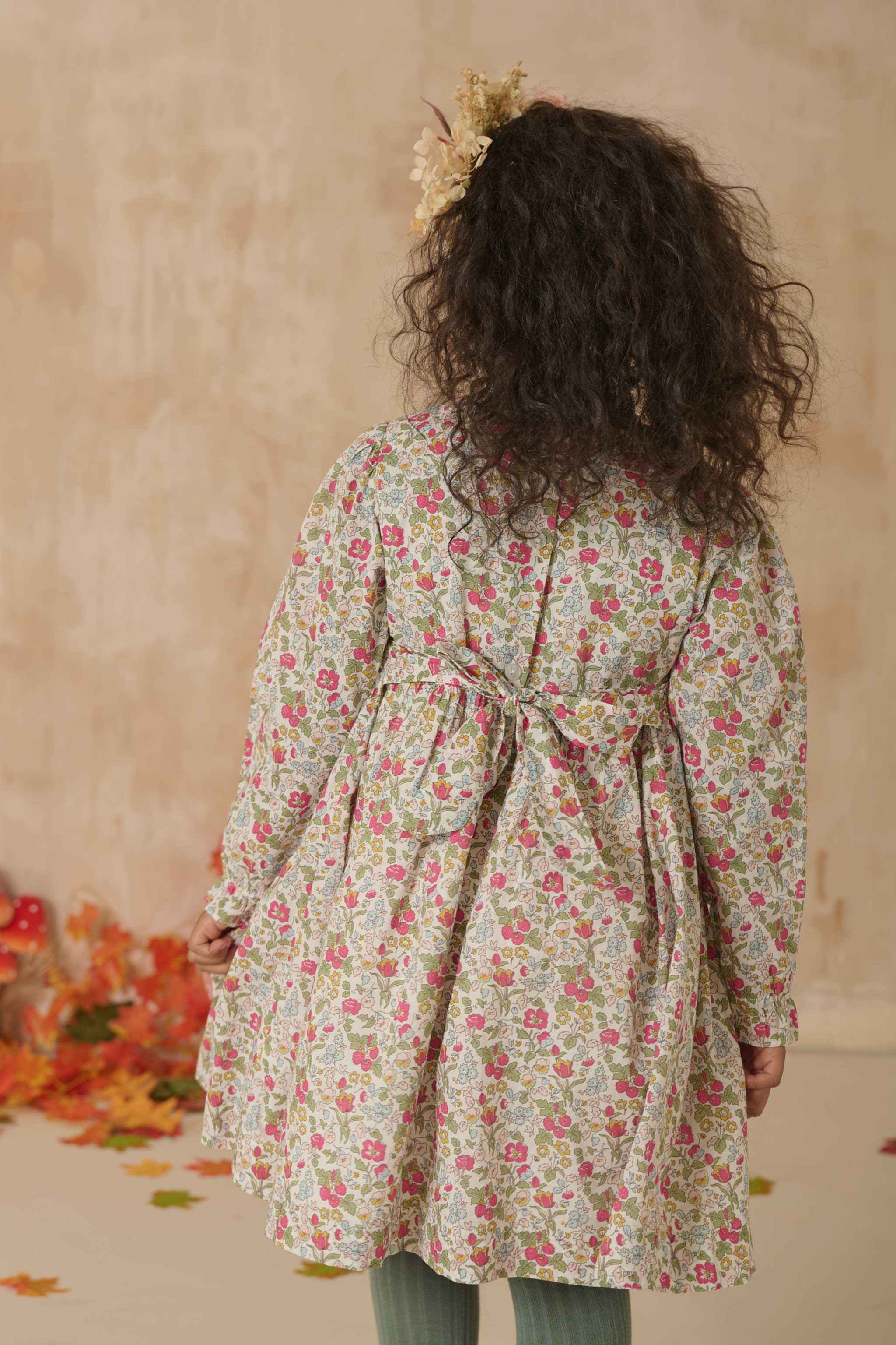 Hand-Smocked Girls Dress - Daphny